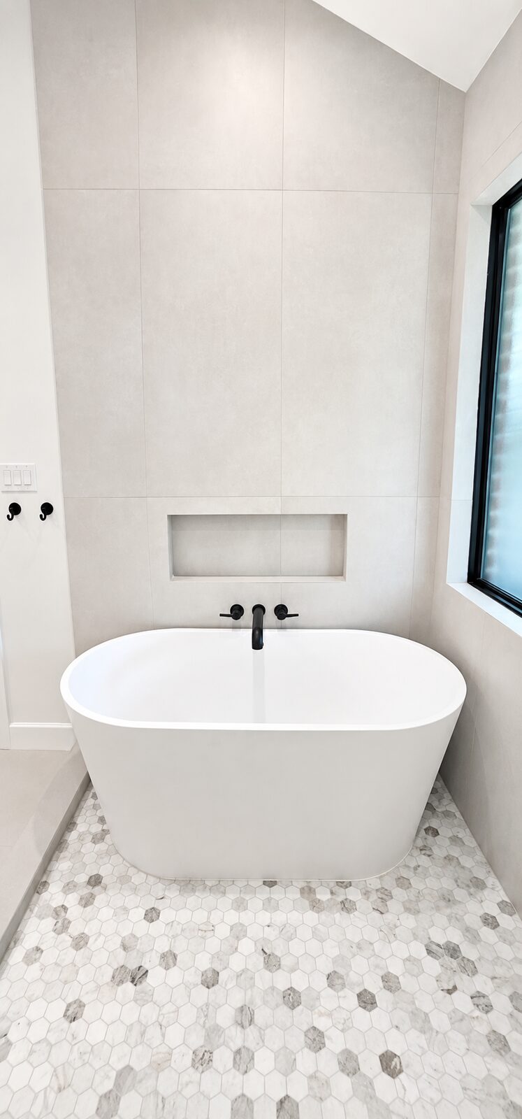 R3BUILD bathroom remodel in Spring & The Woodlands, TX — photo 17