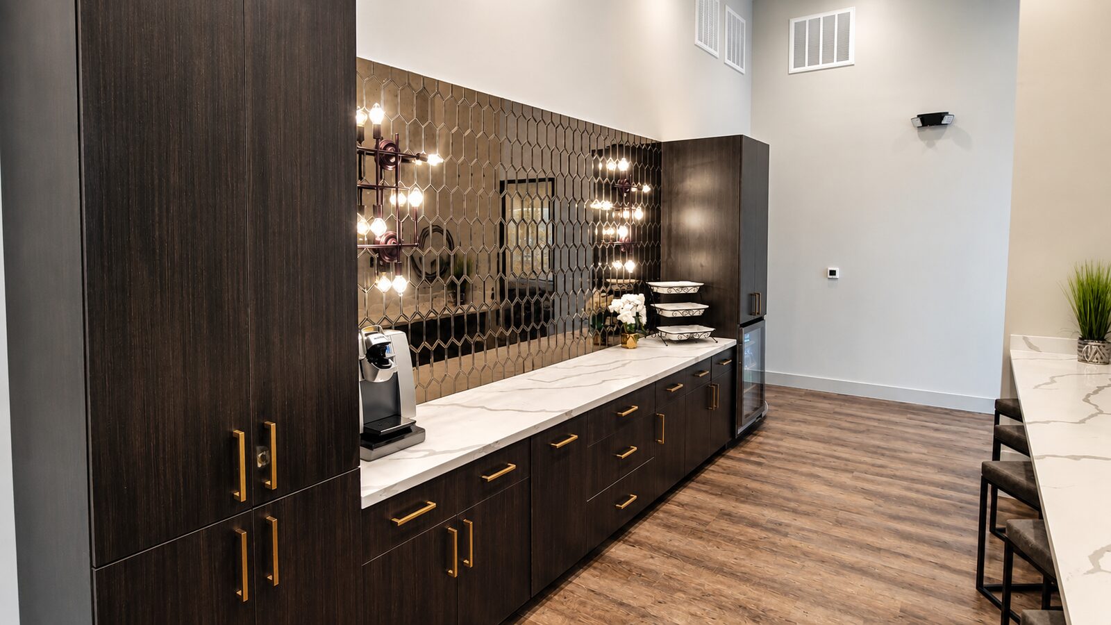 R3BUILD commercial construction in Houston, TX — photo 15
